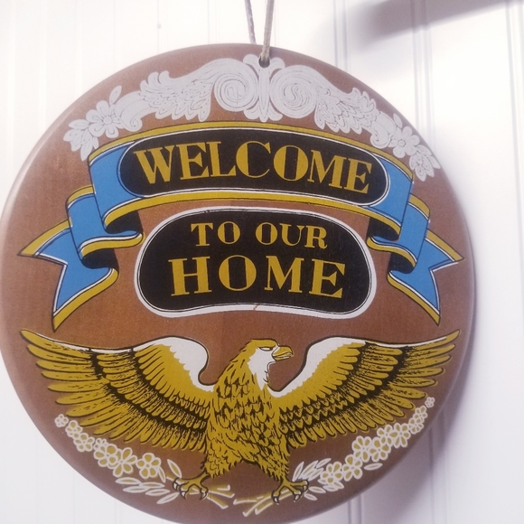 Vintage Wood Eagle Welcome Home Hanging Plaque - Picture 4 of 5